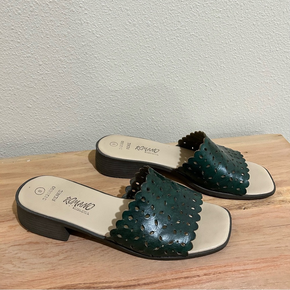 90’s Vintage Romano | Green Scalloped Leather Vintage Slide Mules | Size 8